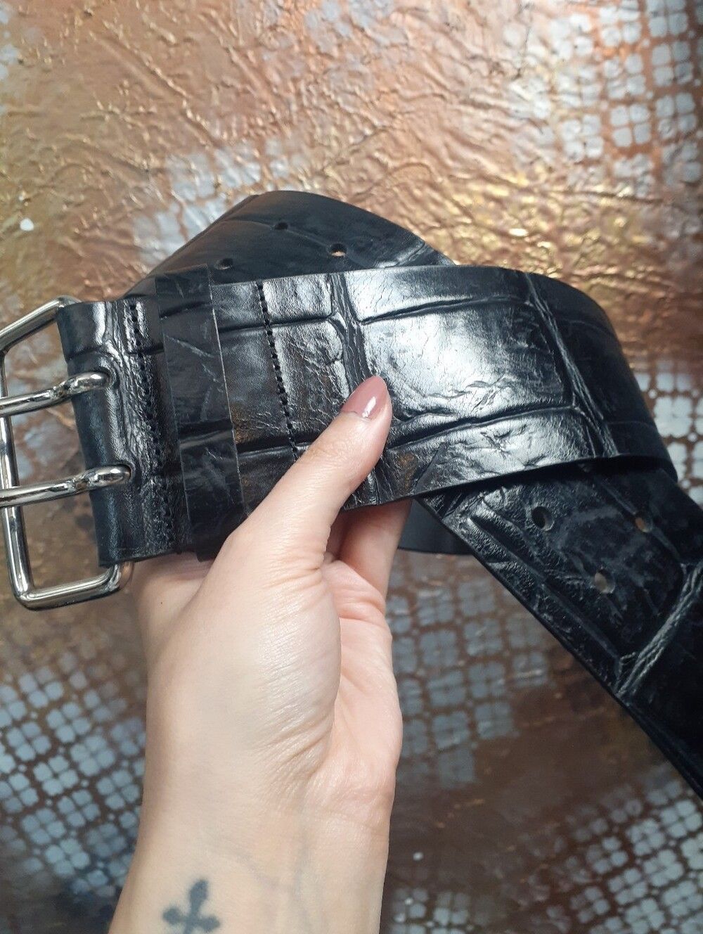 Zara Black Croc-Embossed Wide Leather Belt with Double-Prong Buckle - Picture 14 of 16
